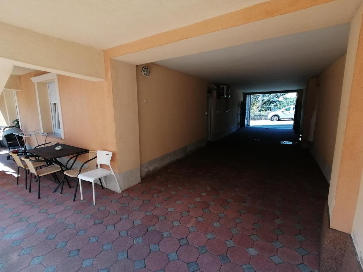 Apartmani Golomeić Crikvenica Exterior foto