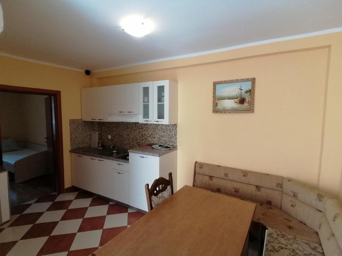 Apartmani Golomeić Crikvenica Exterior foto