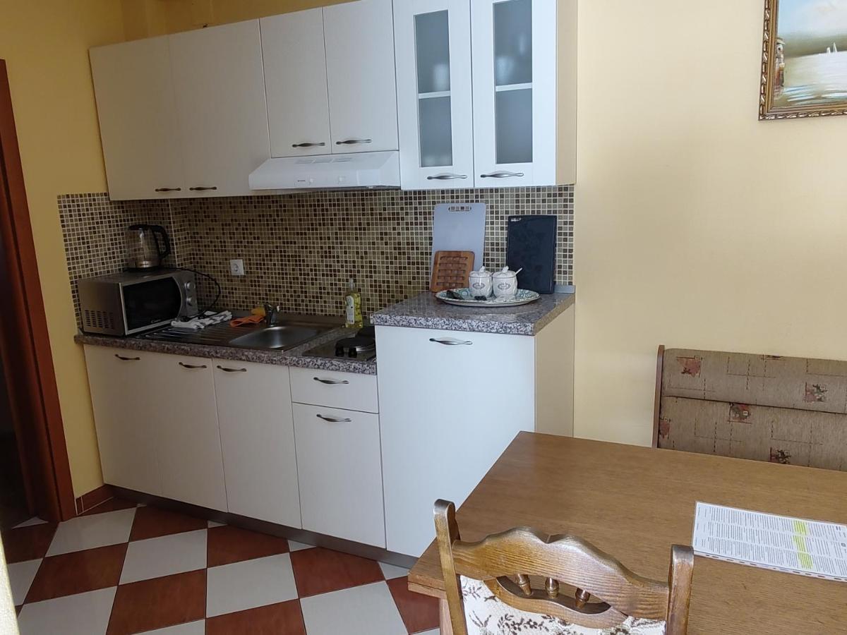 Apartmani Golomeić Crikvenica Exterior foto